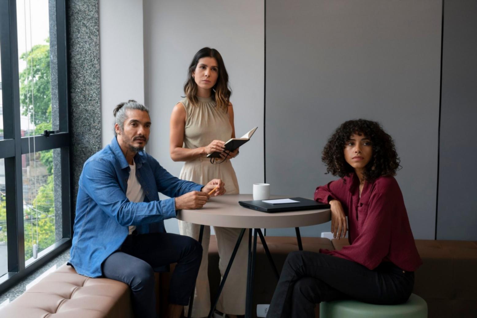 Networking event connecting startups with active investors and successful entrepreneurs